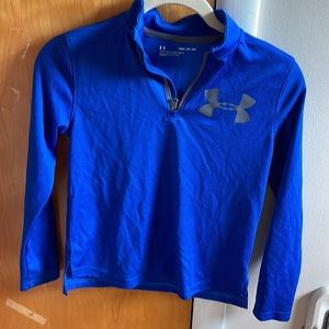 EUC Under Armour boys long sleeved pullover.  Size small